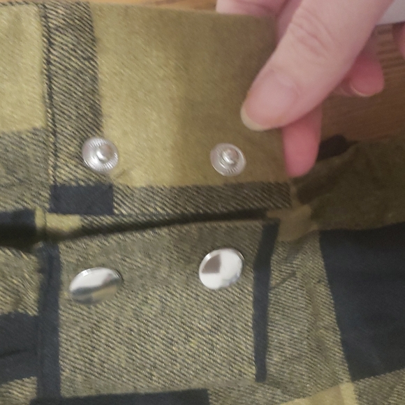 New boutique long plaid shacket - Picture 7 of 9